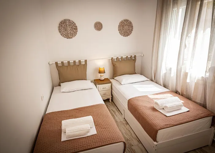 Pearl Skiathos-Stadt